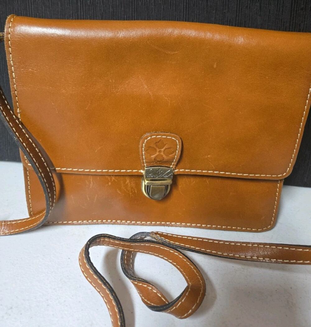 Patricia Nash Lanza Tan Crossbody Organizer Pockets Leather Purse VG